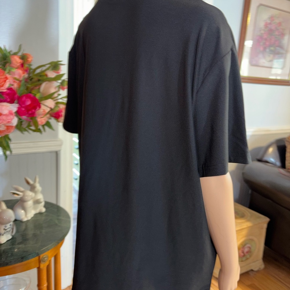 Black Butterfly Graphic Tee with Multicolor Wings - Picture 5 of 7